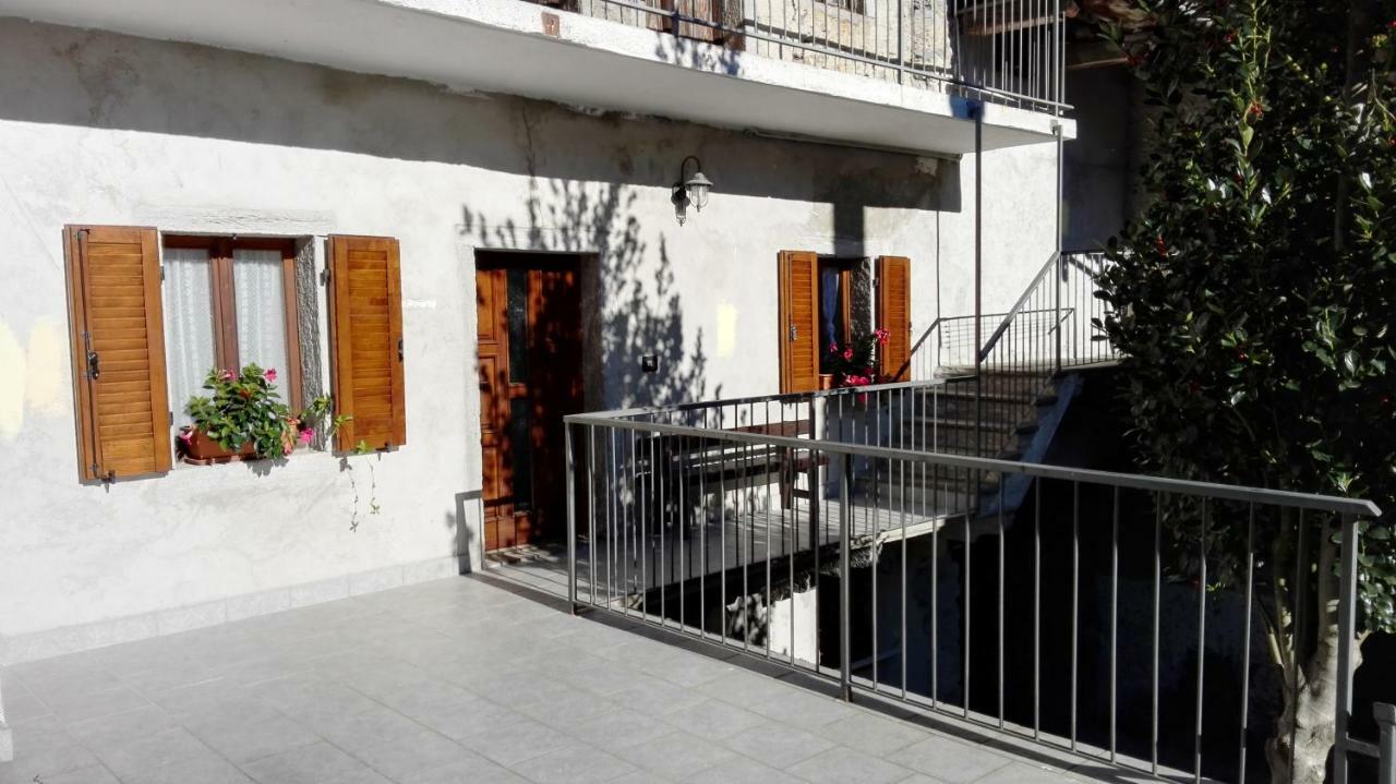 Il Borgo Di Monica Villa Domodossola Exterior photo