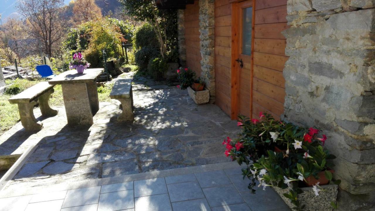 Il Borgo Di Monica Villa Domodossola Exterior photo